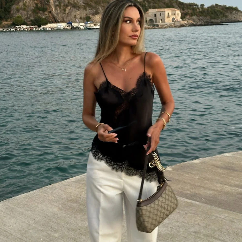 

Talenza Female Lace T-Shirt Sexy Solid Irregular Lace Patchwork Strapless Top Summer Party Look Hot Girl Streetwear Top Women