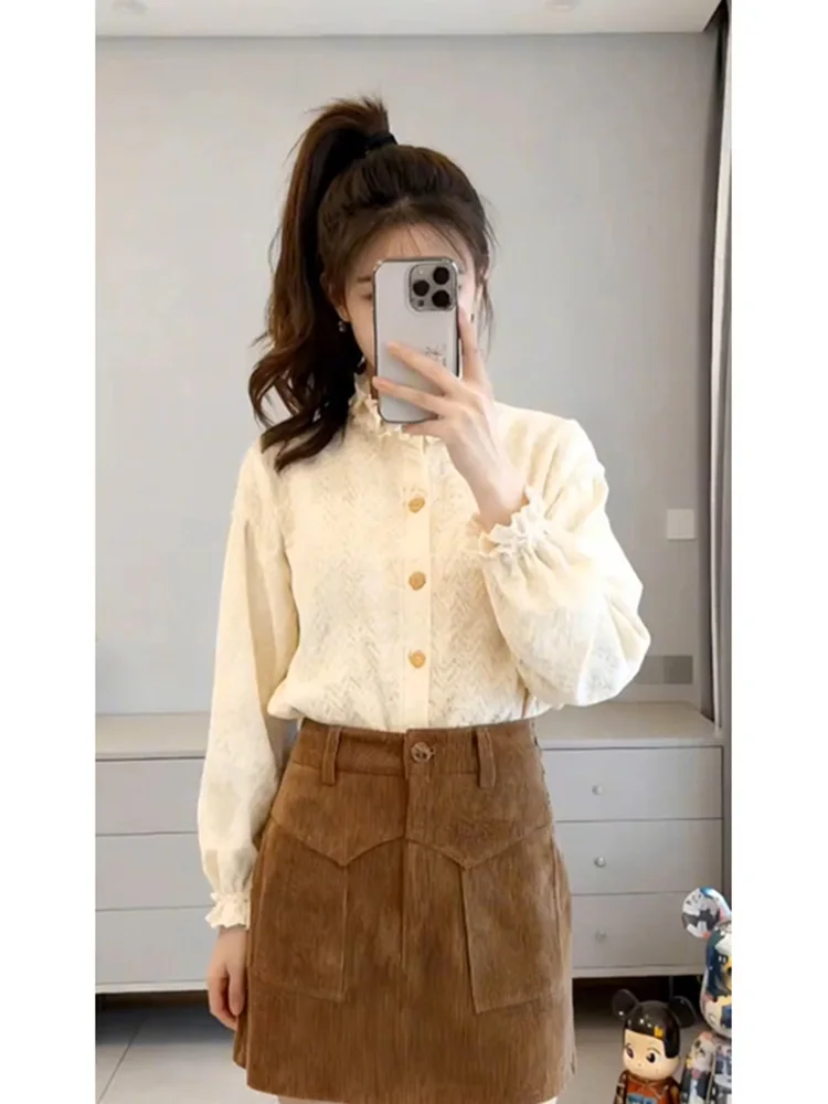 

Ele Retro Hong Kong Sle Lace Long Sve irt Women's Thiened Casual Versatile Autumn Winter New Arrival Top