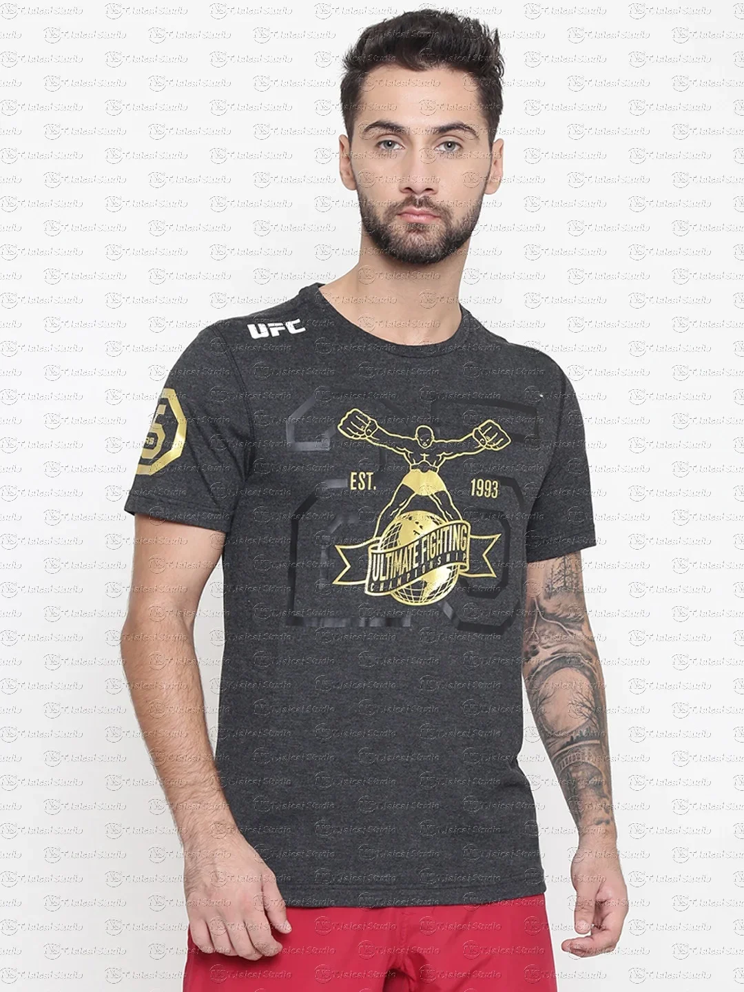 

Men's Quick Drying Lightweight MMA Training T-Shirt Round Neck Short Sleeve UFC Gym Running Sport Top for Exercise Player Jersey