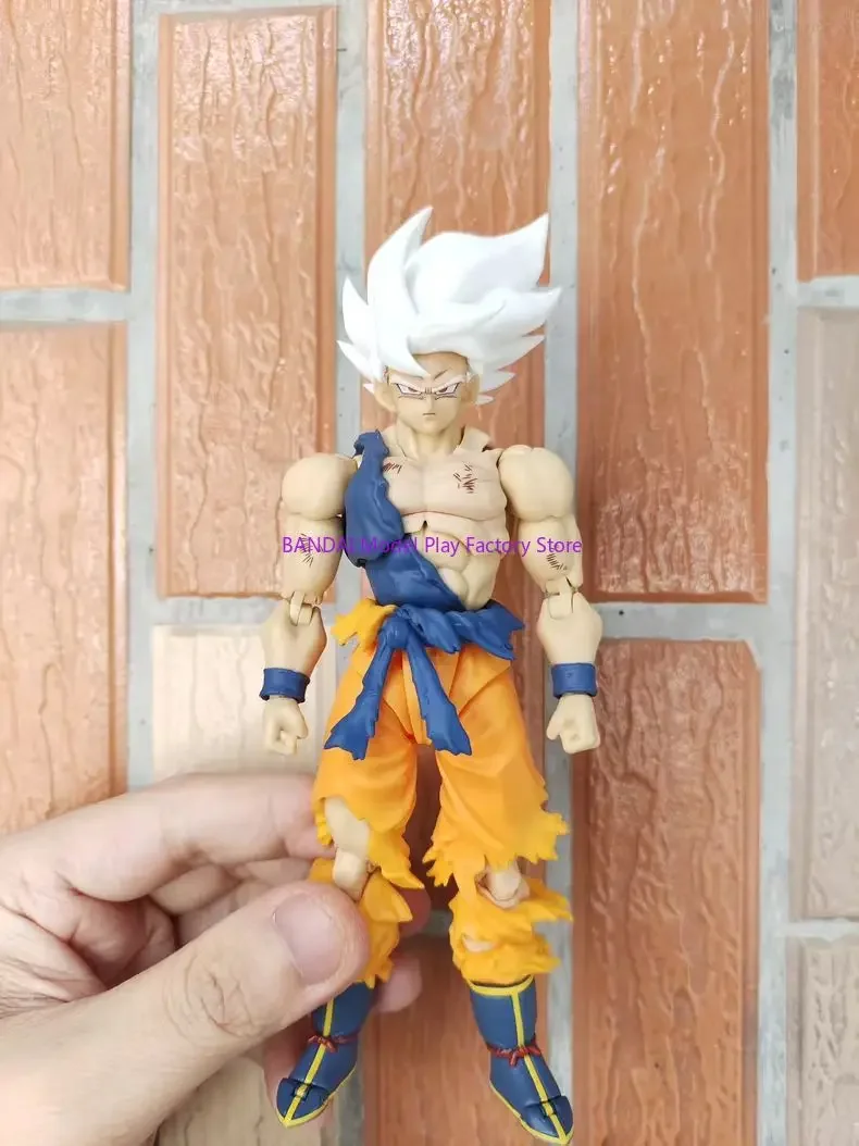 Spot Black Hole Dragon Ball SHF Super Saiyan 3 Battle Suit Battle Damage Son Goku Vegeta Anime Action Figures Model Gift Toy