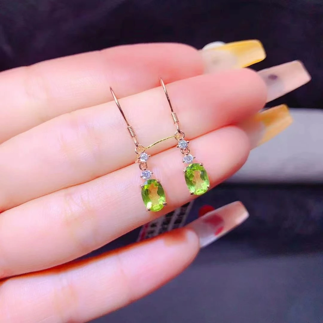 KJJEAXCMY Fine Jewelry Natural Peridot Women's Earrings S925 Silver Electroplating Process Inlaid High Clarity Support Testing
