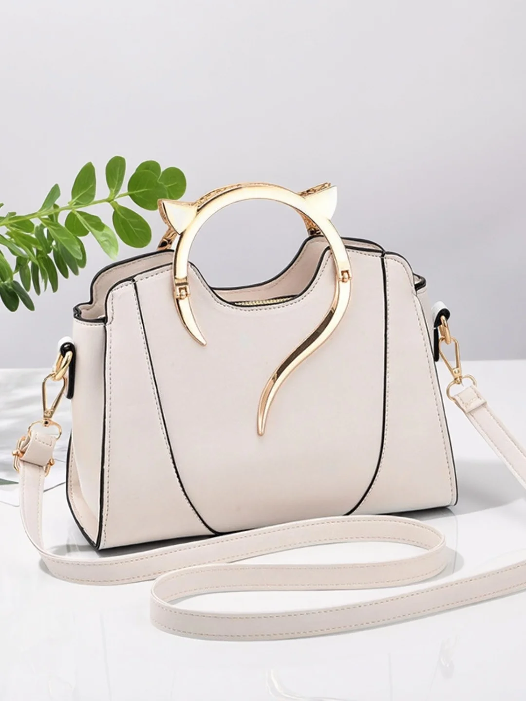 

Новая женская сумка Cloud Ape, модная сумка через плечо, белая дорожная сумка, повседневная простая внутренняя структура