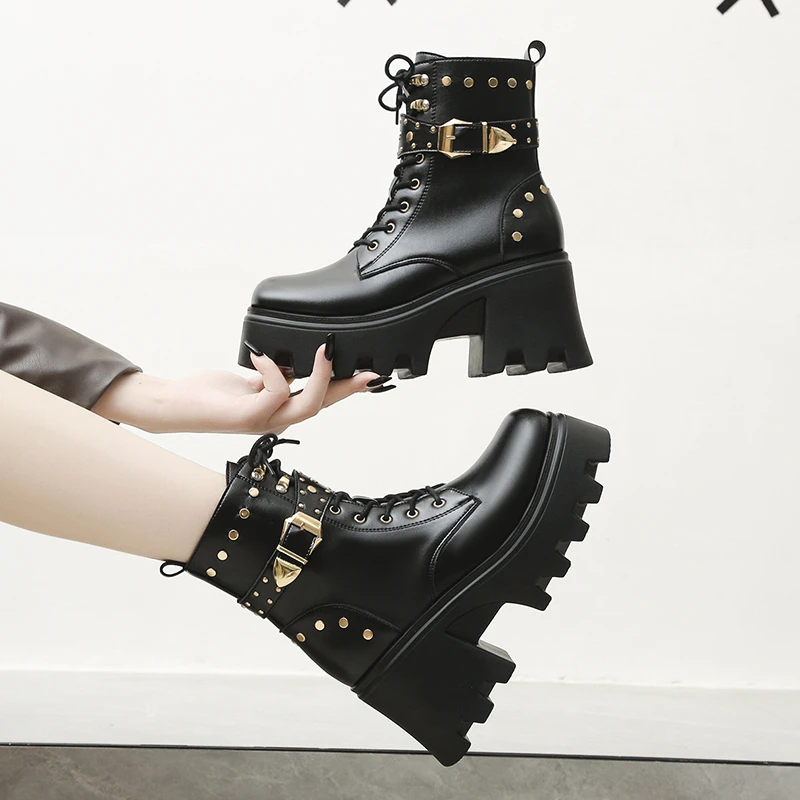 Women Platform Shoes Black Gothic Buckle Pu Leather Woman Creeper Punk Shoes Female Black Ankle Short Combat Boots for Women