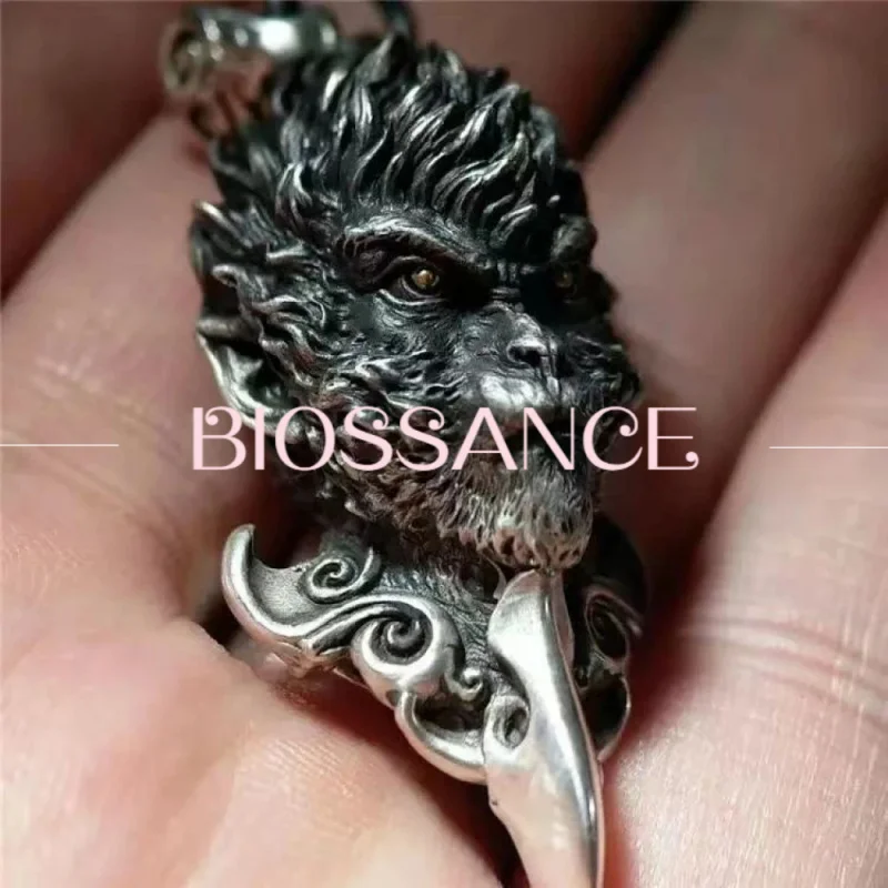 Biossance New exquisite fashion black monkey dark wind pendant necklace for men and women jewelry accessories wholesale