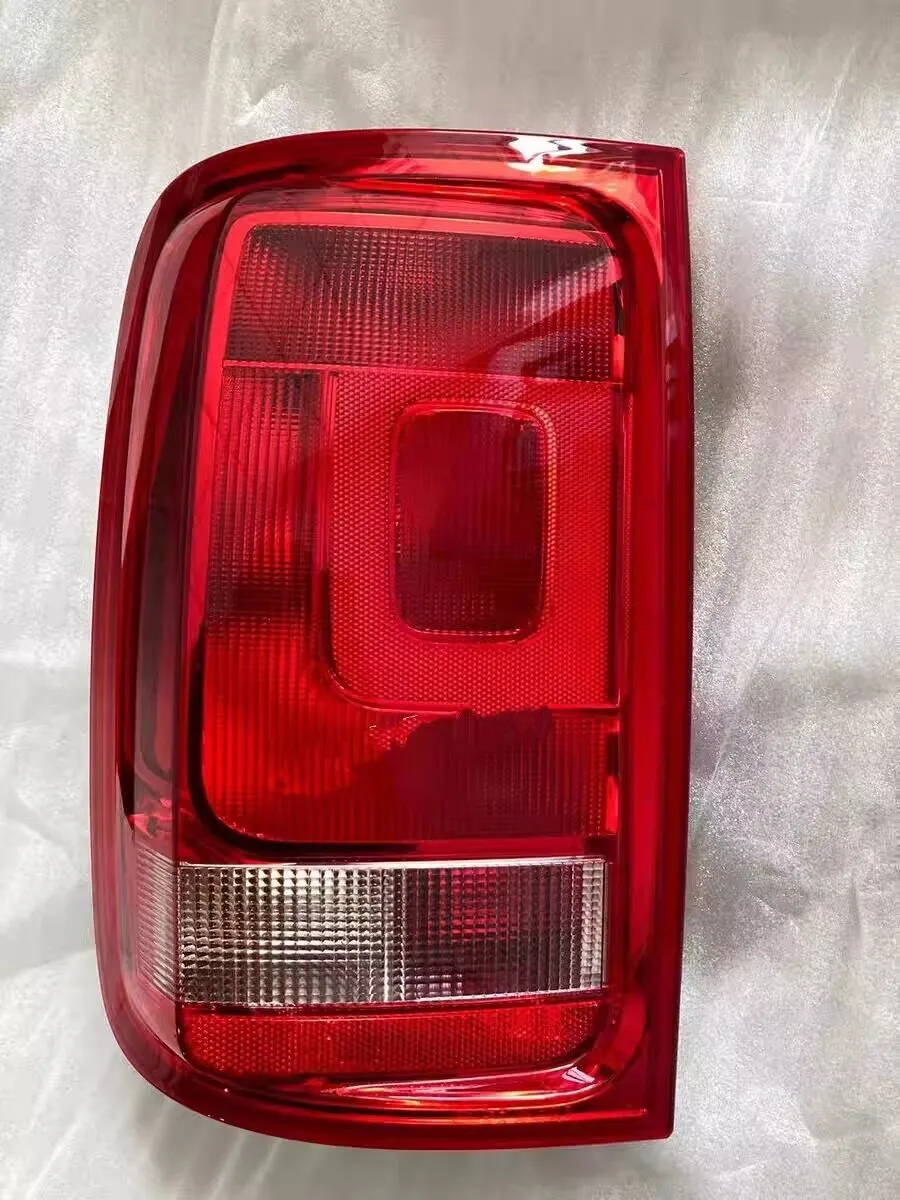 For Volkswagen VW Amarok 2010 2011 2013 2014 2015 2016 2H1945095A 2H1945096A Rear Tail Light Brake Stop Turn Signal Lamp No Bulb