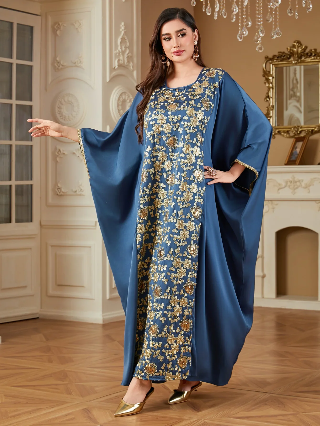 โมร็อกโกอาหรับเย็บปักถักร้อยแขนค้างคาวมุสลิมชุดพู่ดูไบ Abaya ตุรกีอิสลามมุสลิมชุด Maxi ยาวสําหรับผู้หญิง Robe