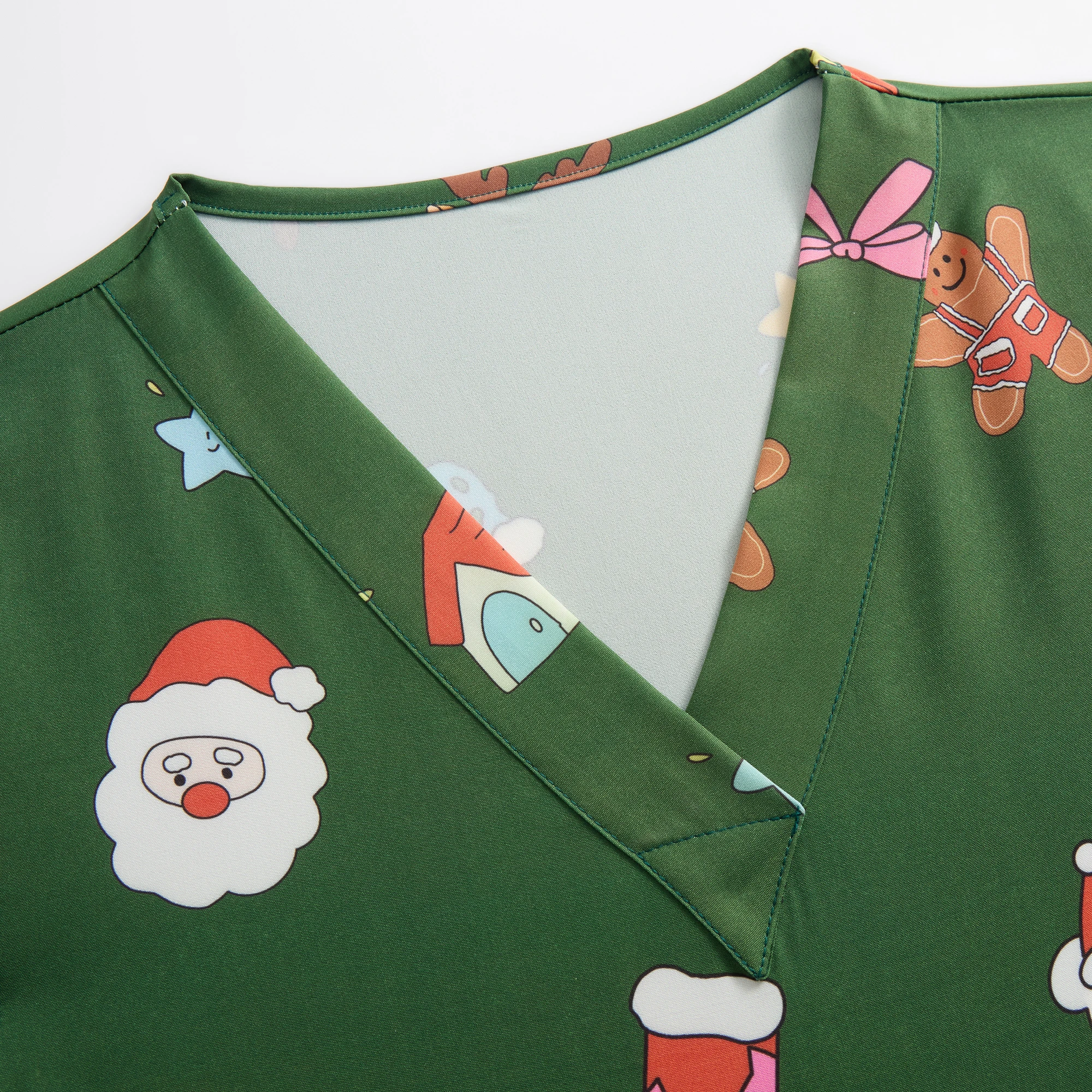 【Christmas】Women Scrub Top Clothes Holiday Green Santa Claus Bear Gingerbread Man Print Nurse Surgical Cartoon Uniform