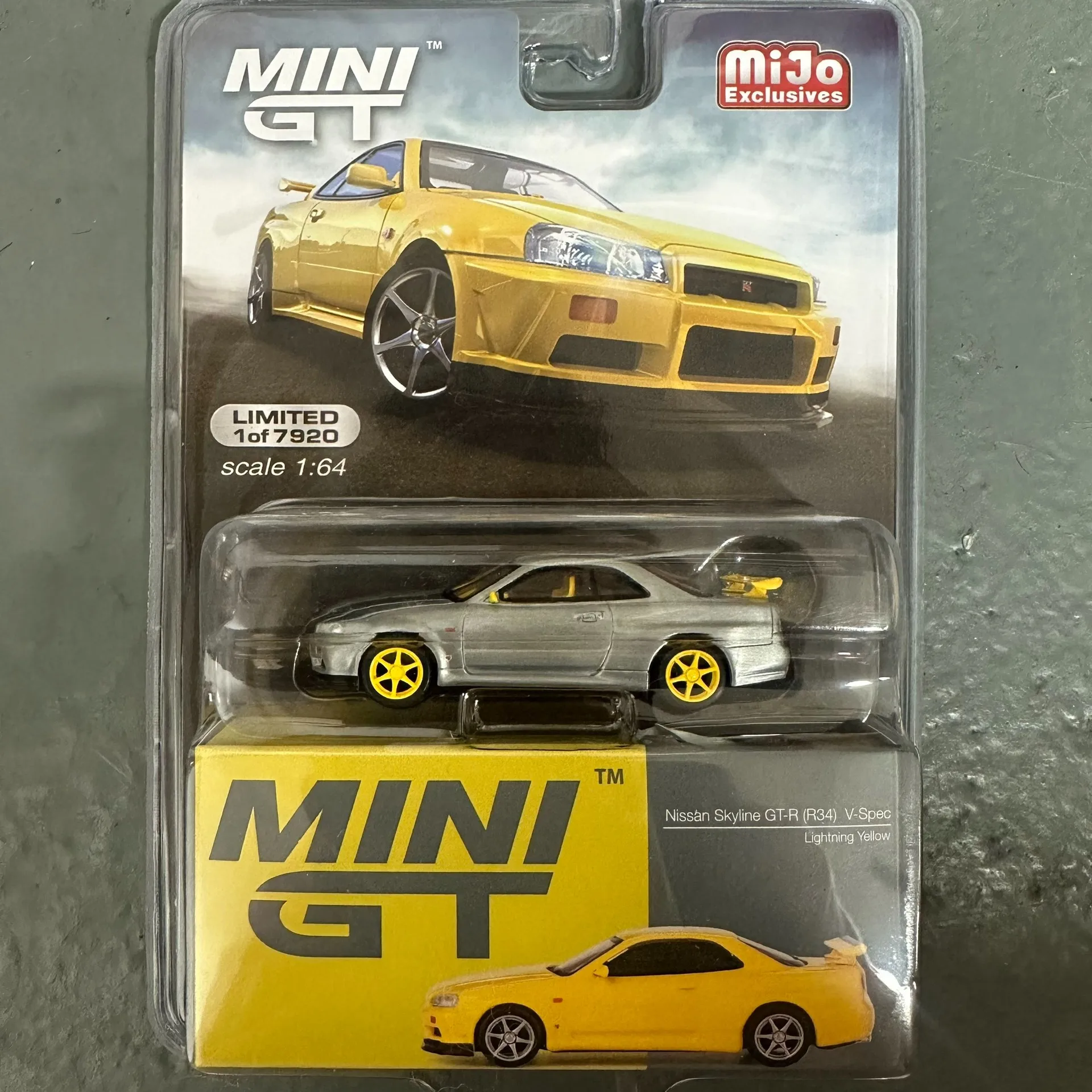 ** CAJA ** MINIGT 1:64 GTR R35 SILVIA S15 RX7 FD3S LBWK KUMA Skyline Kenmeri KPGC110 juguetes de modelo de coche fundido a presión