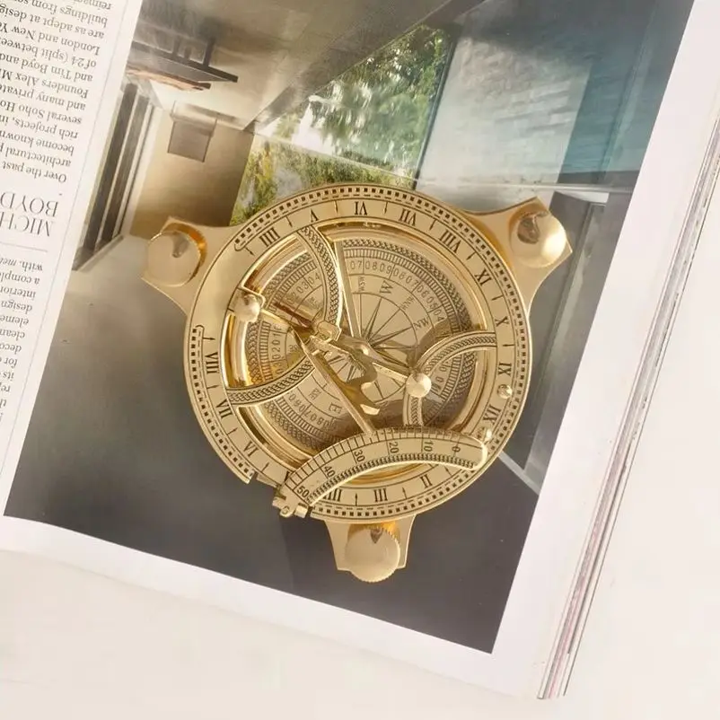 Pure copper brass compass retro outdoor portable mini compass ornament