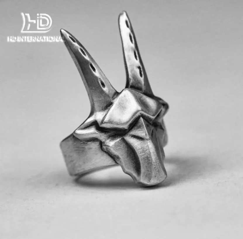 

Geometric Goat Head Ring - Ram Horn Skull Jewelry - Plain Silver Sheep Ring - Handmade Abstract Angled Sheep Head Gift - Retro S