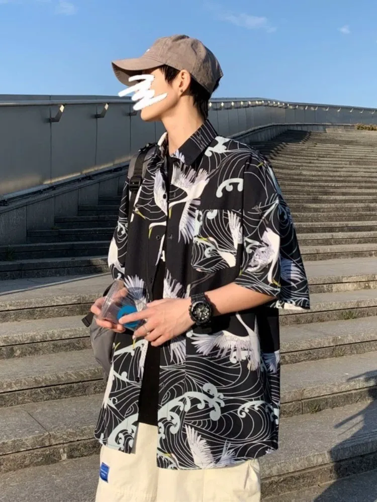 

Мужская свободная футболка с коротким рукавом, летняя, модная, с принтом журавля, оверсайз, из тонкой цветной ткани, молодежная, с квадратным воротником