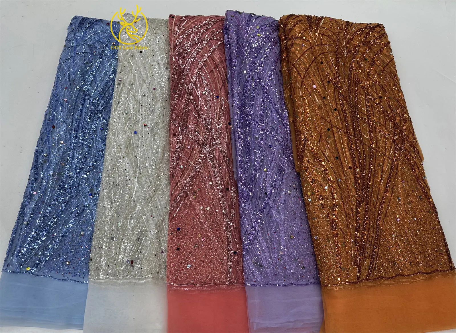Luxuriöser Pflaumenroter Afrikanischer Perlenverzierter Mesh-Spitzenstoff 2026 Französische Stickerei Pailletten Tüllspitze für Nigerianische Hochzeitskleider 5 Yards – Detail 3