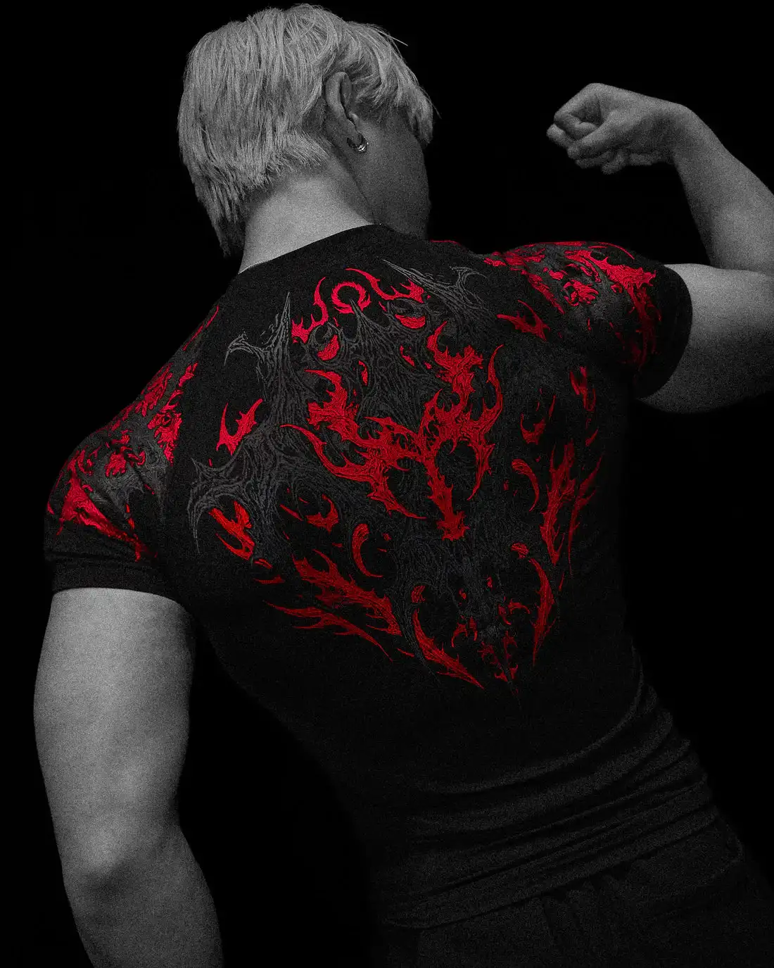 Men's Gothic Style Pattern Fitness Short Sleeved Sports Shirt Body Fitness T-shirt Dark Street Style Sports Training Shirt