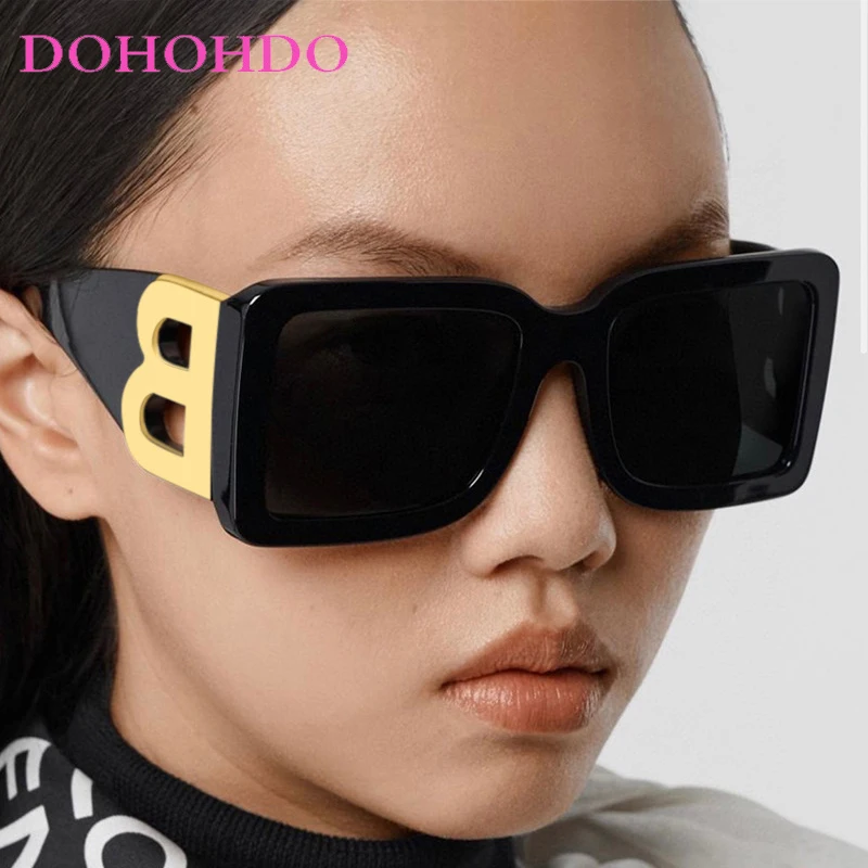 

Oversized Square Sunglasses Women Men 2025 New Fashion Vintage Big Frame Eyeglasses Outdoors Travel Driving Sun Glasses UV400