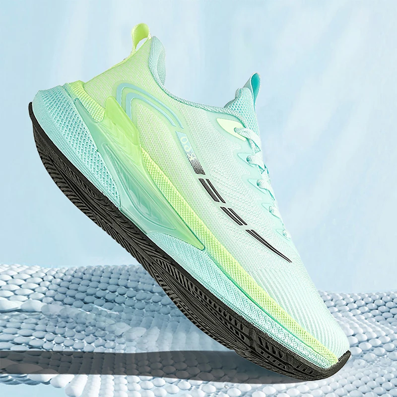 2025 new non-slip wear-resistant walking shoes competition training running shoes mesh breathable lightweight sports shoes