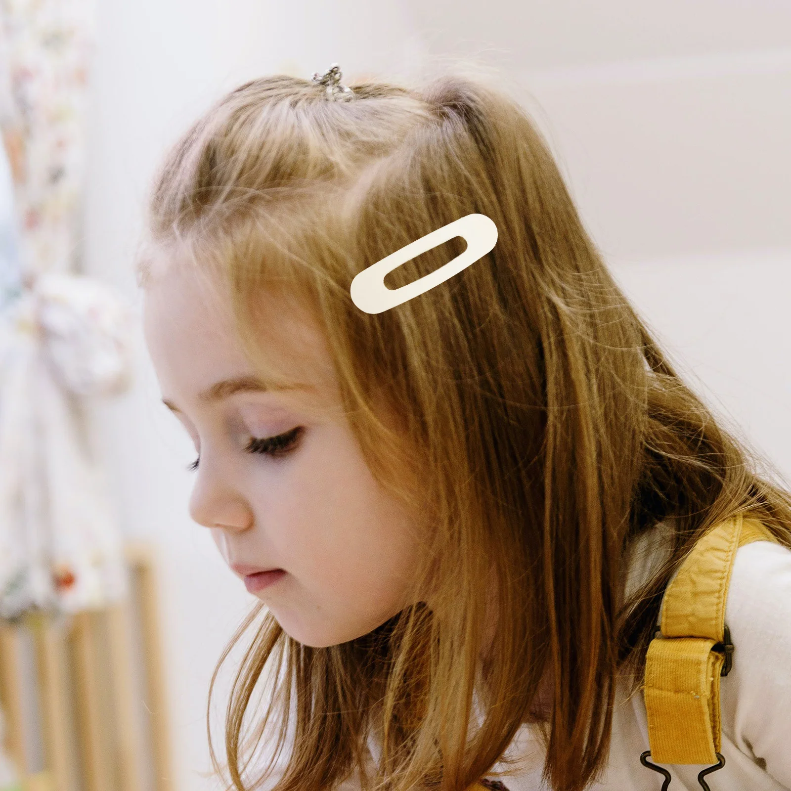 

4Pcs French Style Hair Clips Fashionable Ponytail Holders for Women Wedding Accessories Flat Claw Clips Hair Barrettes for Women