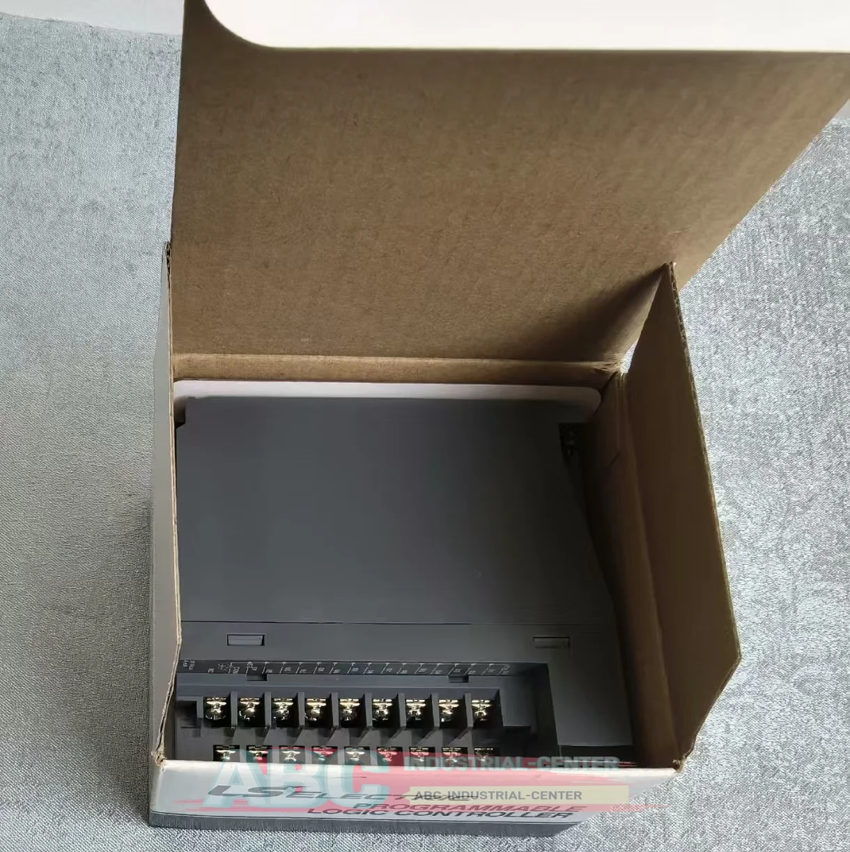 새로운 XGI-D24A XGI-CPUUN GPL-AV8C PLC 모듈(박스 포함)