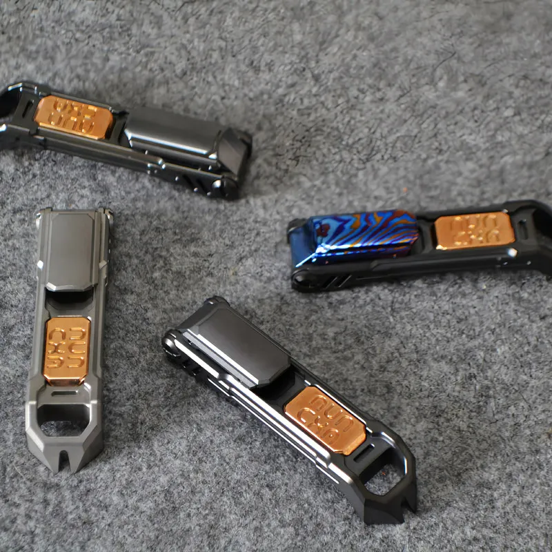WANERSEN EDC Titanium-Zirconium Alloy Multifunctional Tactical Defense EDC Flipping Magnetic Push Card Stress Relief Toy