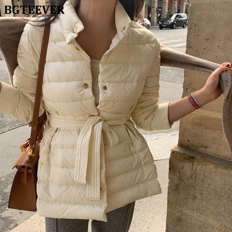 

BGTEEVER повседневные утепленные свободные пуховики с воротником-стойкой для женщин, зимние однобортные однобортные женские теплые парки с длинными рукавами на шнуровке