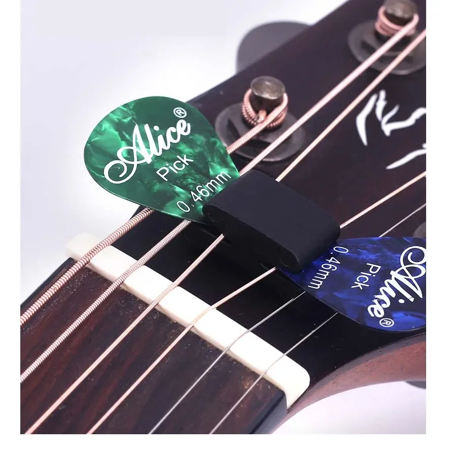 Guitar Pick Set Electric Guitar Picks New Guitars Accessories Personality Clip Plectrums Bass Fingernail Stringed Musical