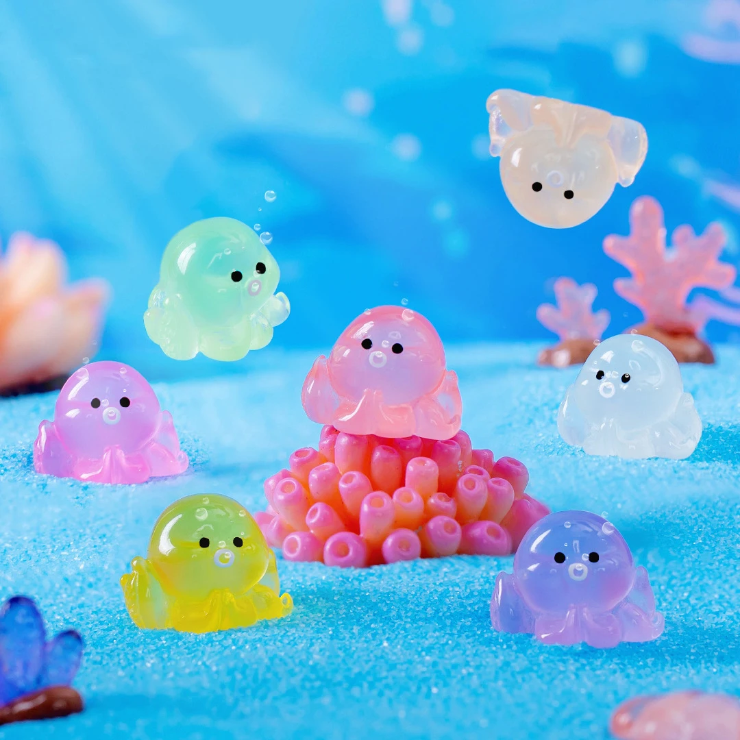 5Pcs Cartoon Cute Glow-in-the-dark Colorful Chubby Octopus Moss Micro Landscape Ornament DIY Desktop Ornaments Resin Crafts