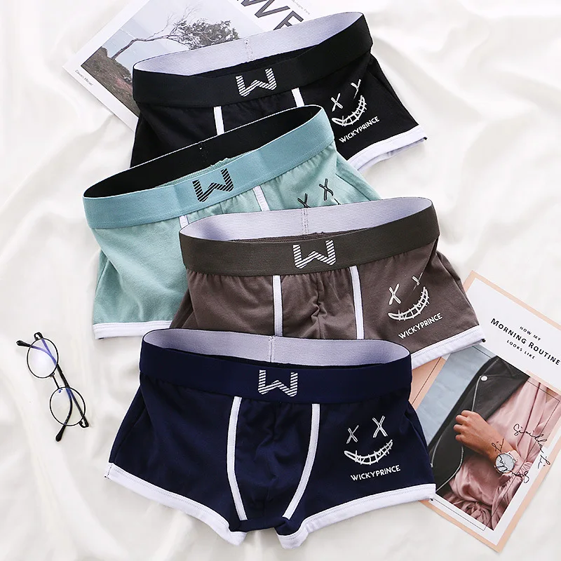 Minimally Designed Men's Underwear Slim Fitting Boxer Shorts Leggings Teenagers Sports Boxer Shorts Wholesale