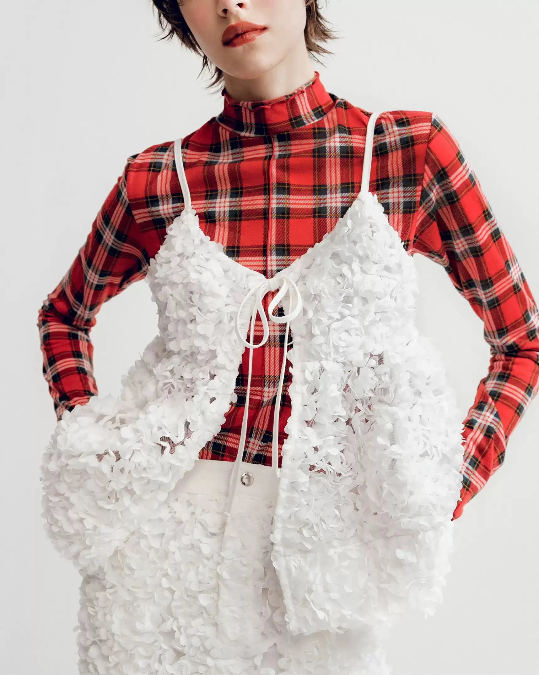 

Delicate Floral Garden PP Vest Strap Top Women's Fashion Outerwear Summer 2026 Commute Style Regular Length Plaid Pattern