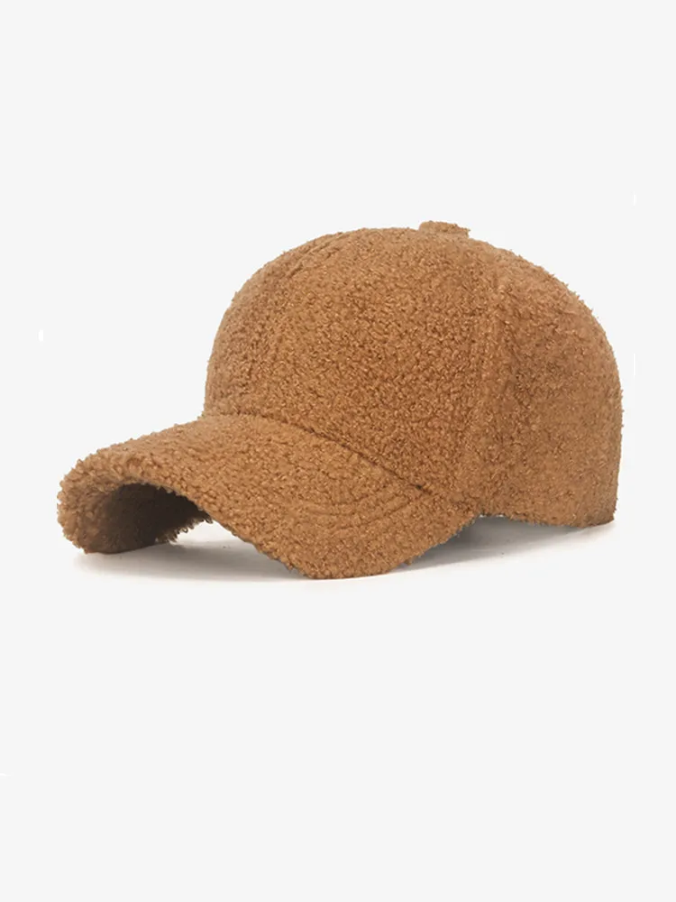 Einfarbige, schlichte Baseballkappe aus Winterlammwolle – warmes Teddy-Fleece, schmeichelhafte, strukturierte Krone – Detail 1