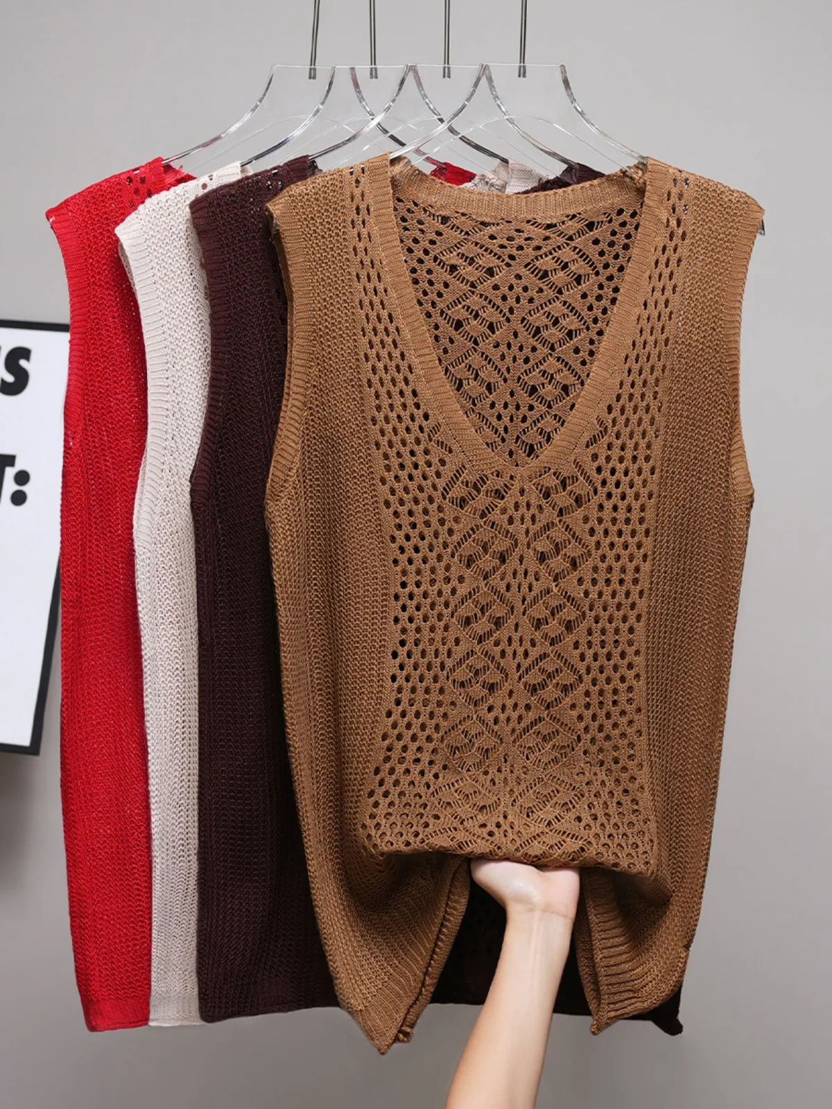 

Свободный повседневный вязаный свитер с v-образным вырезом, жилет, женский осенне-зимний модный художественный ажурный дизайн, удобный универсальный топ