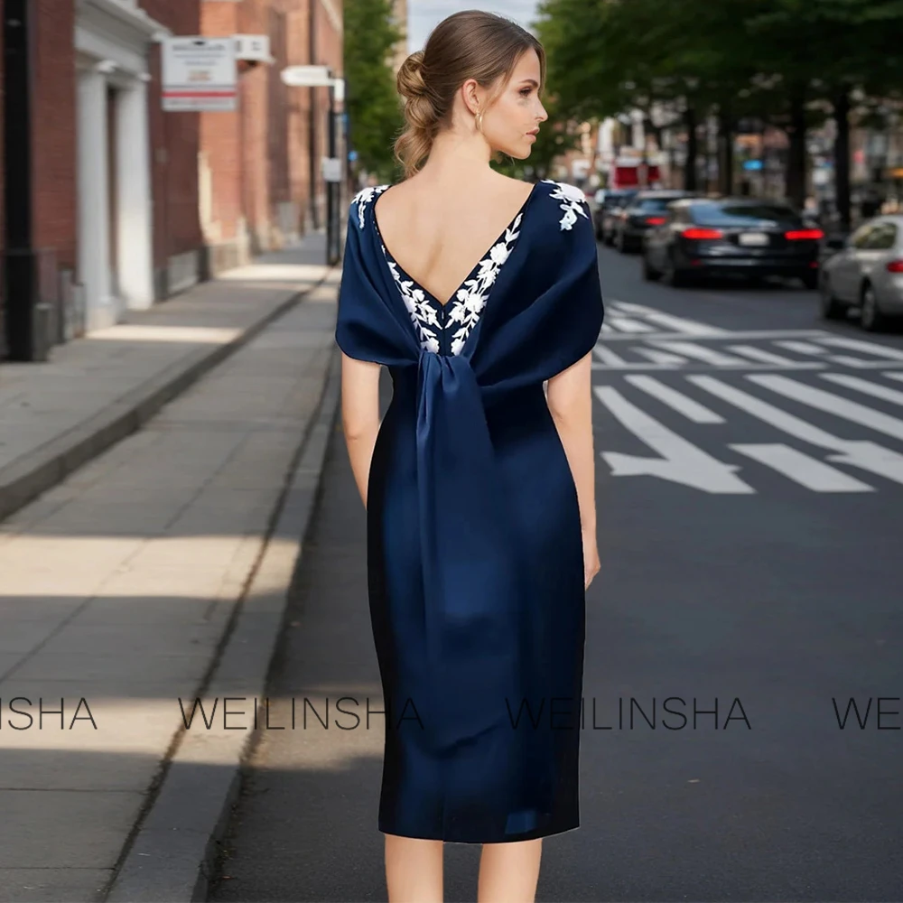 Fashion Wedding Guest Dresses Crepe Fabric Sheath/Column Cocktail Party Navy Blue Boat Neck Embroidery Draped Prom Dress Midi