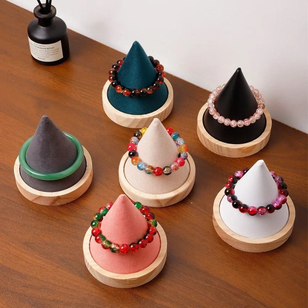 Durable Wooden Jewelry Storage Stand Cone Shape Creative Bracelet Display Stand Modern Simple Watch Display Rack Gift