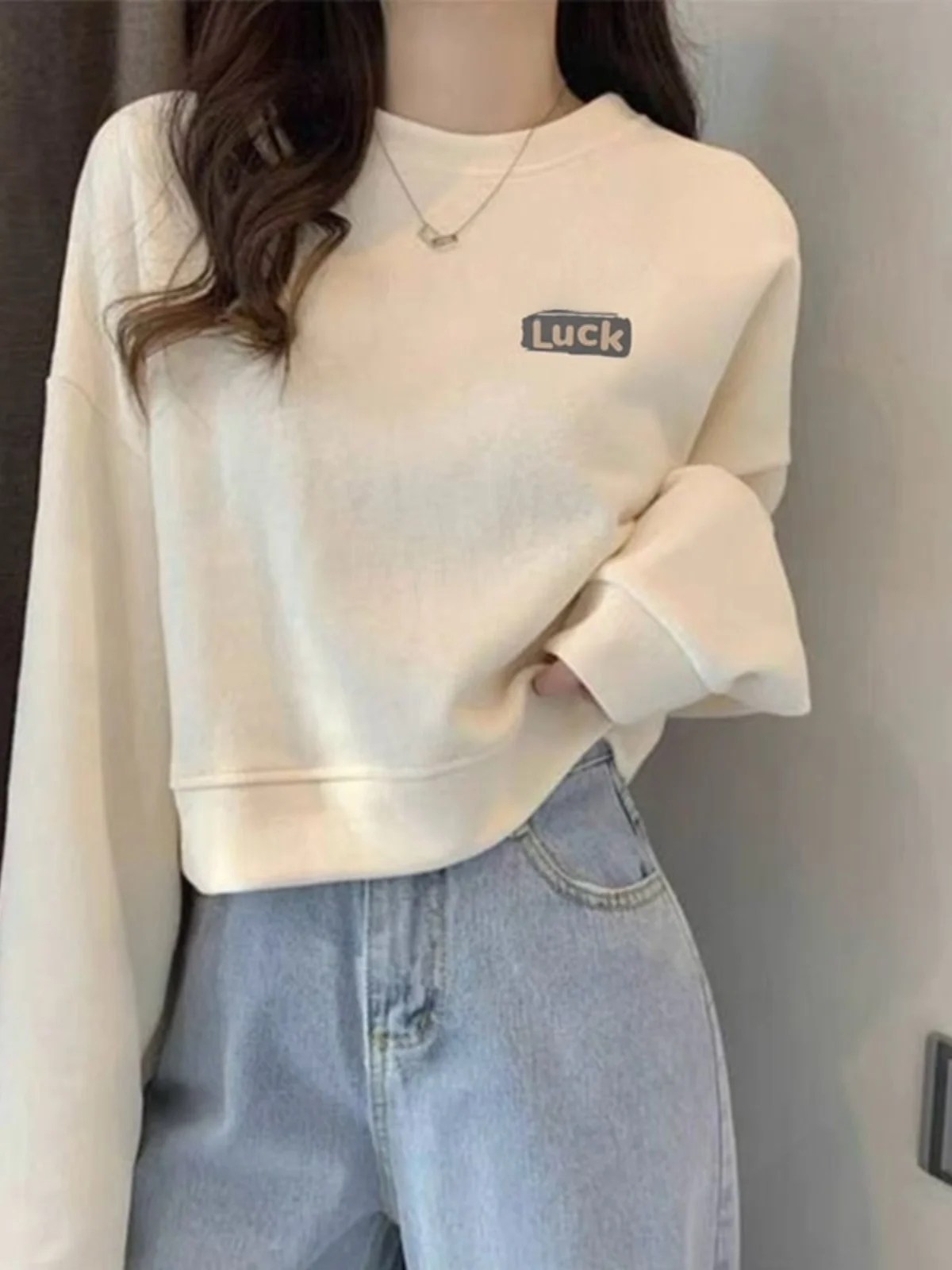 

Khaki Letter Print round Neck Sweatshirt Women's Thin Short Style Fleece Lined Loose Fit Korean Style Autumn Winter New Arrival