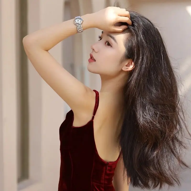 2025 new fully automatic women's watch fashion trend simple student light luxury leisure waterproof quartz watch birthday gift