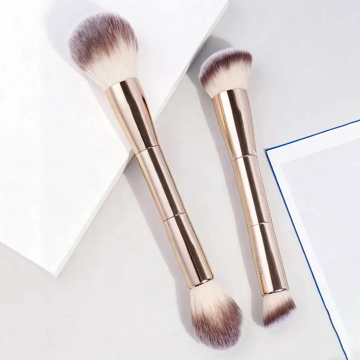 مجموعة فرش مكياج الوجه الاحترافية المزدوجة الرأس مكونة من قطعتين، فرشاة البودرة، فرشاة أحمر الخدود، أدوات مكياج مع ألياف ناعمة لسهولة الحمل، #1