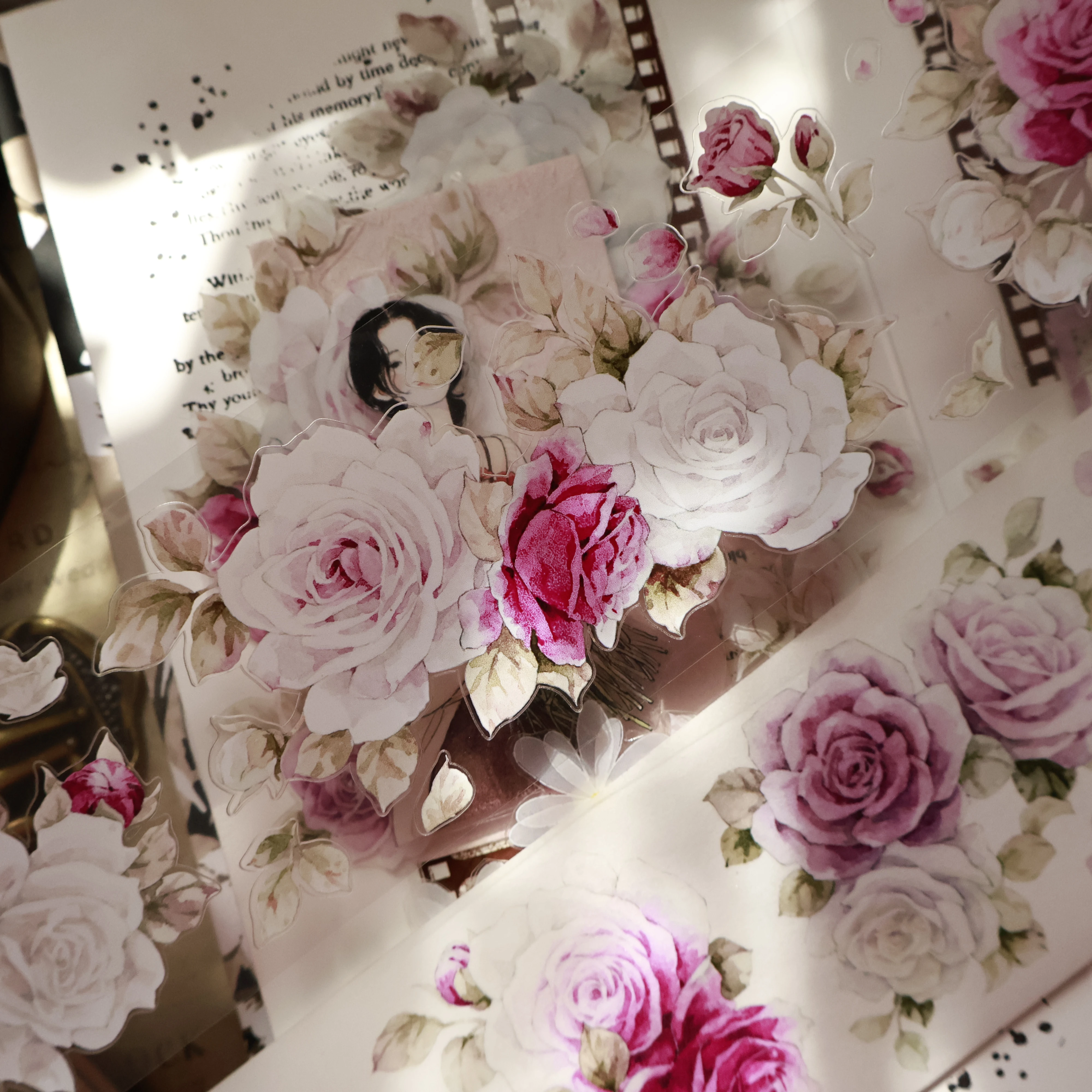 

Культурный и креативный новый продукт Yi'er для резки [Galaxy Purple] Лента Васи Роза Цветок Ручной аккаунт Наклейка для домашних животных