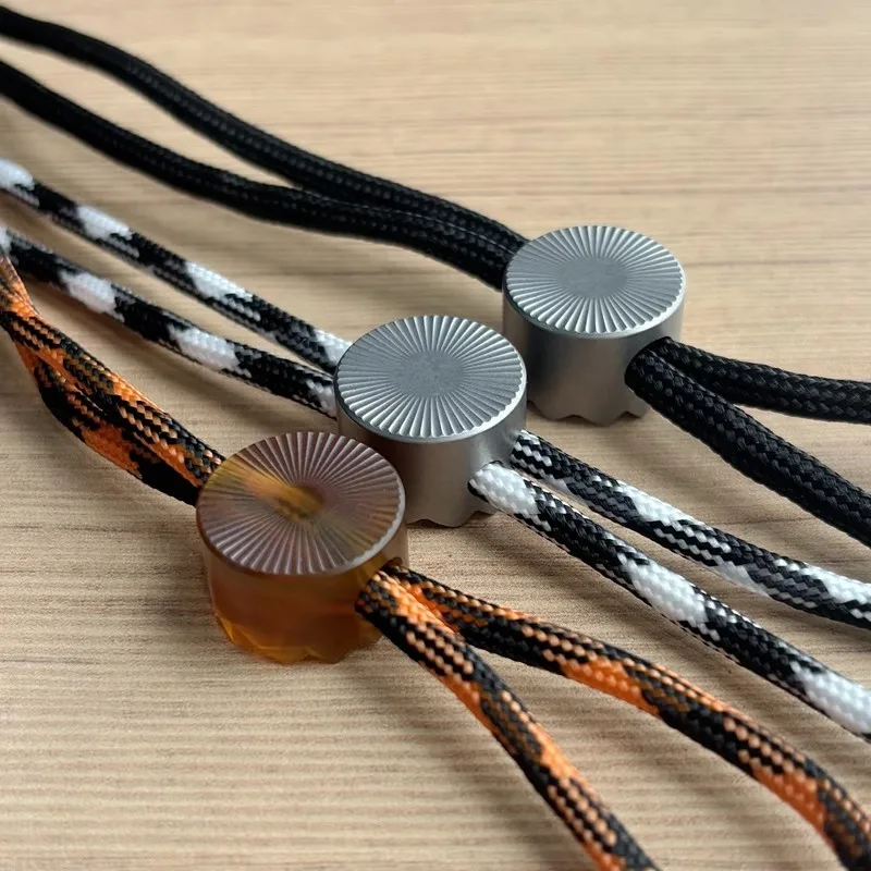 Little Hedgehog Titanium Alloy Pendant, PEI Braided Rope Pendant EDC Buckle Creative Massage Tool