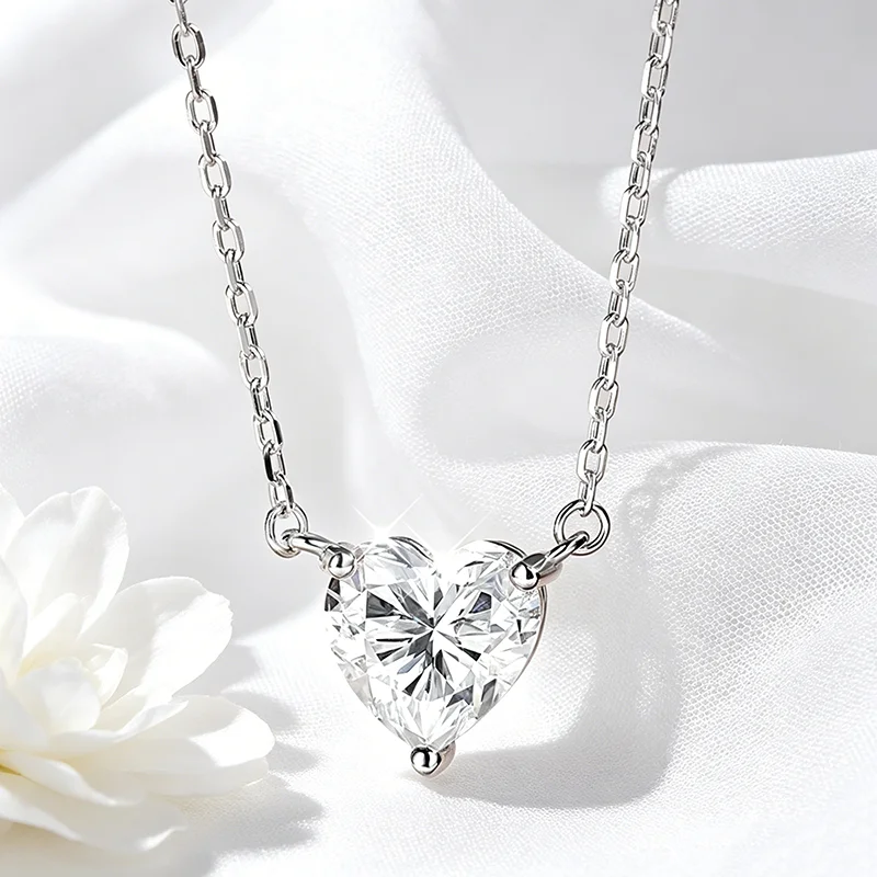 Thumbnail 3 - #30 Latest Gold Necklaces Offers