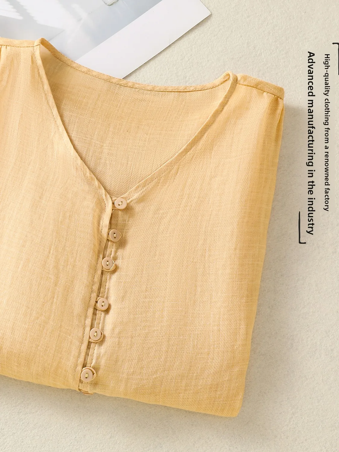 Haut de gamme rétro brodé lin v-ne irt femmes été léger ample t-shirt décontracté-quarts Sve lin matériel haut