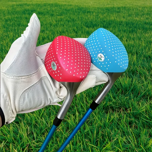 1 pink/blue strawberry golf club, 56-degree golf club, stainless steel forged head, soft shaft carbon rod with rubber grip.