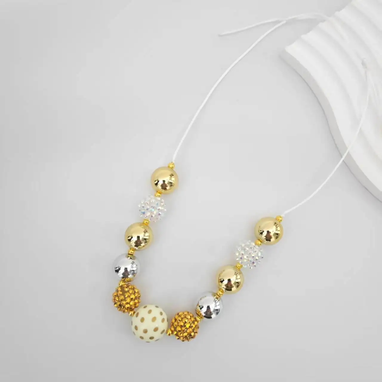 

Высококачественные ювелирные изделия золотого цвета, блестящие бусины, детское регулируемое рождественское ожерелье из желтого золота ручной работы