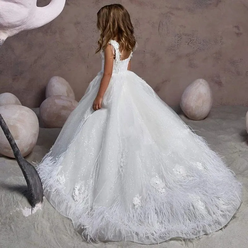 

White Tulle Fluffy With Feathers Flower Girl Dress Sleeveless For Wedding Cute Little Princess Children Prom Ball Birthday Gowns