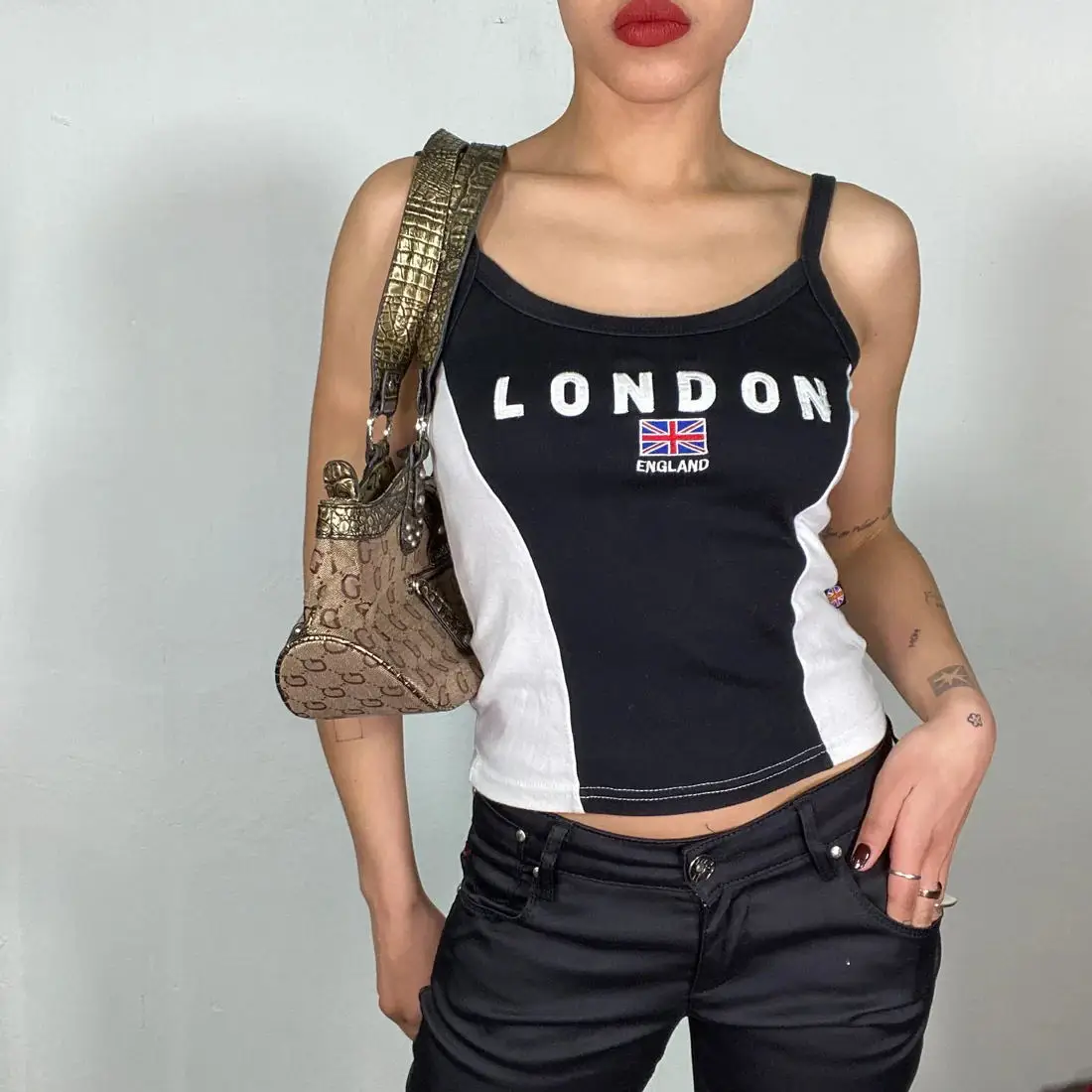 

European and American short slim letter top Y2K summer style exposed navel sexy clothing street women's suspender