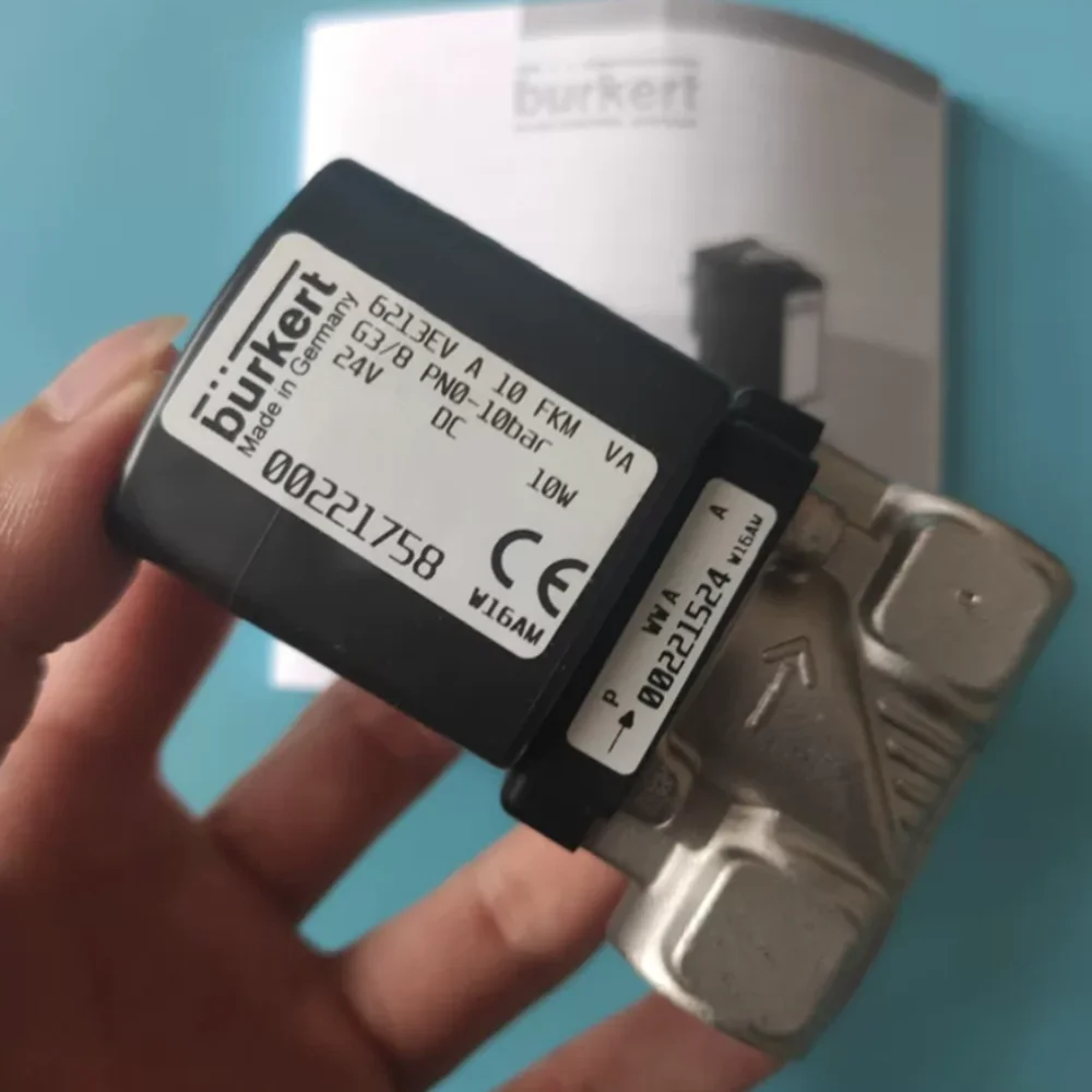 Burkert Stainless Steel Valve Body 00221758 6213 Type G3/8 2/2 Normally Closed 10 Flow Hole 00221759 00221761