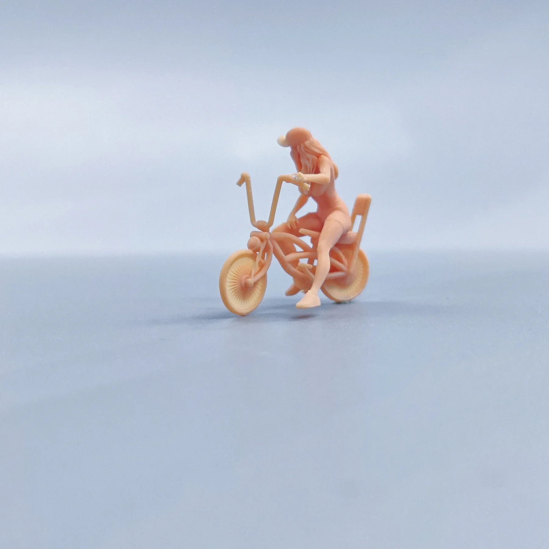 1/64 1/50 1/43 Figuren Maßstab Modell Harz Modifiziertes Fahrrad Mädchen Ungefärbte Miniaturen Diorama Handbemalt V325