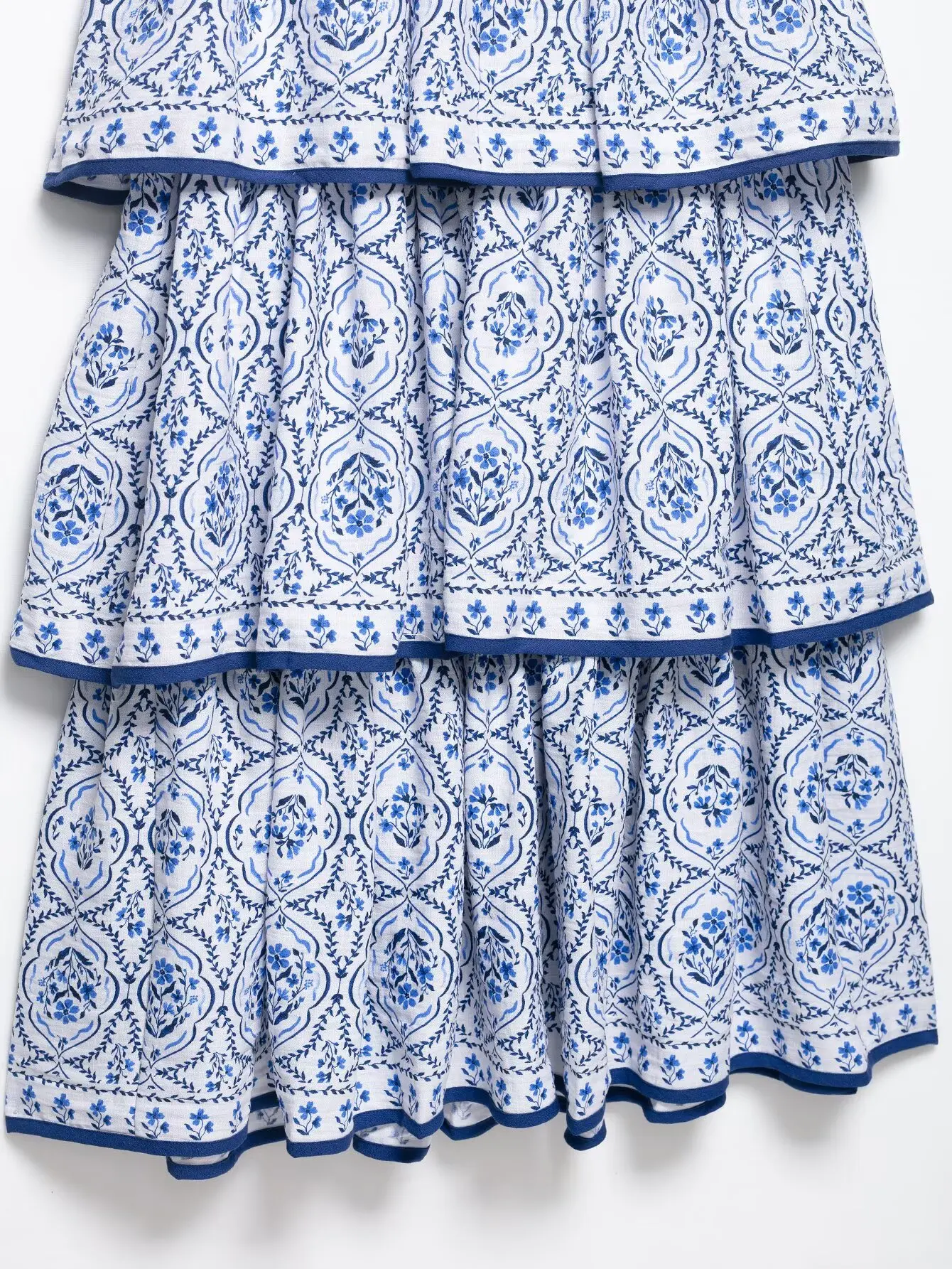 BB6404 ZA25 فستان نسائي صيفي جديد مفتوح الظهر ورقبة دائرية وأكمام طائرة مطبوع كبير سوينغ فستان فرنسي 1272806