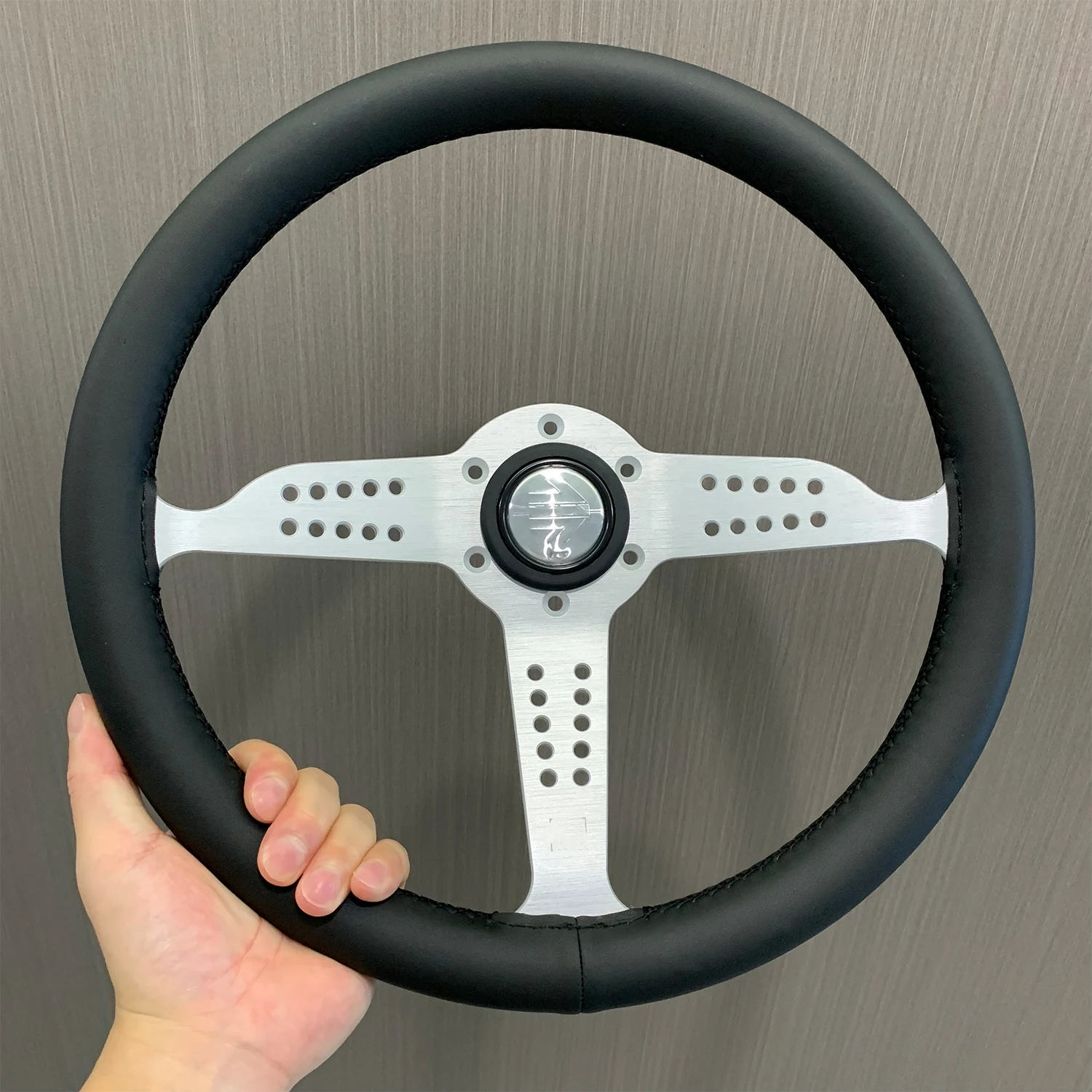 

350mm Aluminum Bracket Microfiber Leather Material Modified Steering Wheel