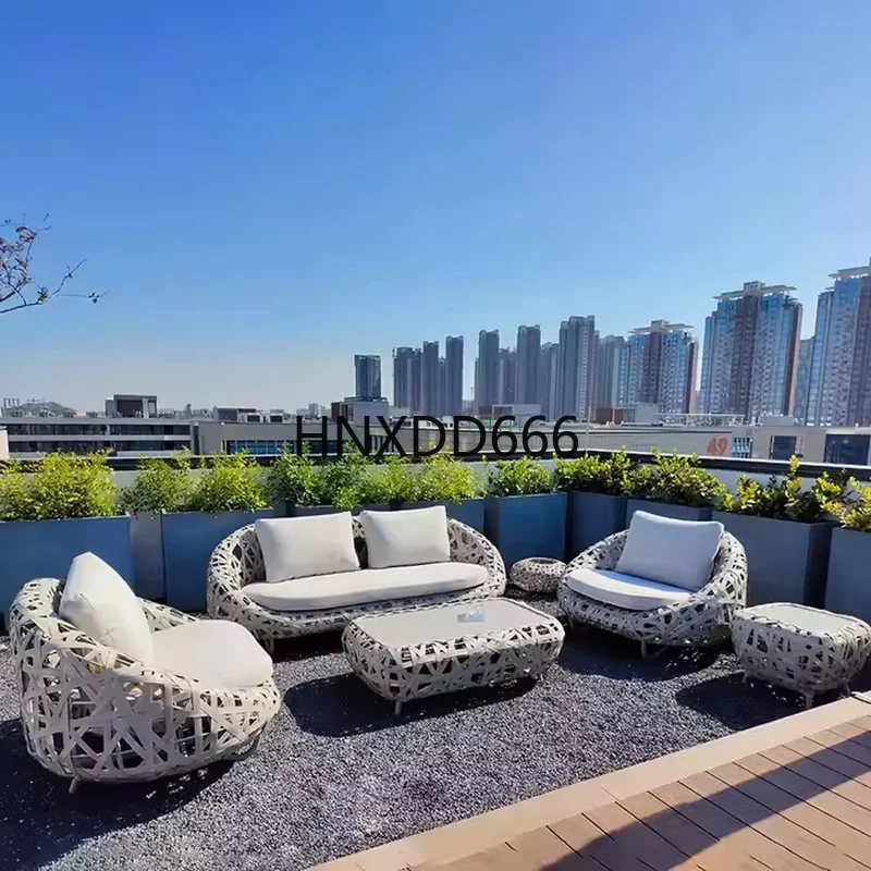 Luxury Modern Outdoor Rattan Sofa Set - High-Quality Garden Seating Furniture