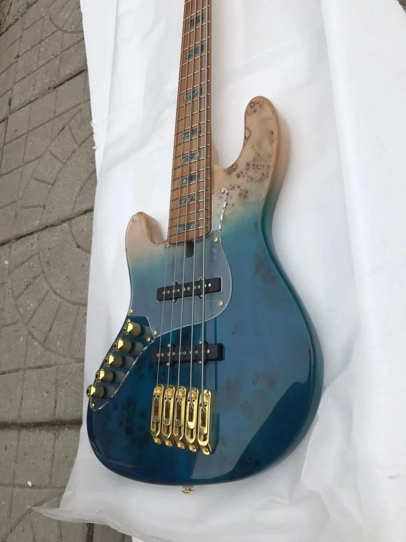 custom backhand 5-string  bass,Roasted maple fingerboard,Active electronics,Gold hardware,Transparent pickpocket free delivery