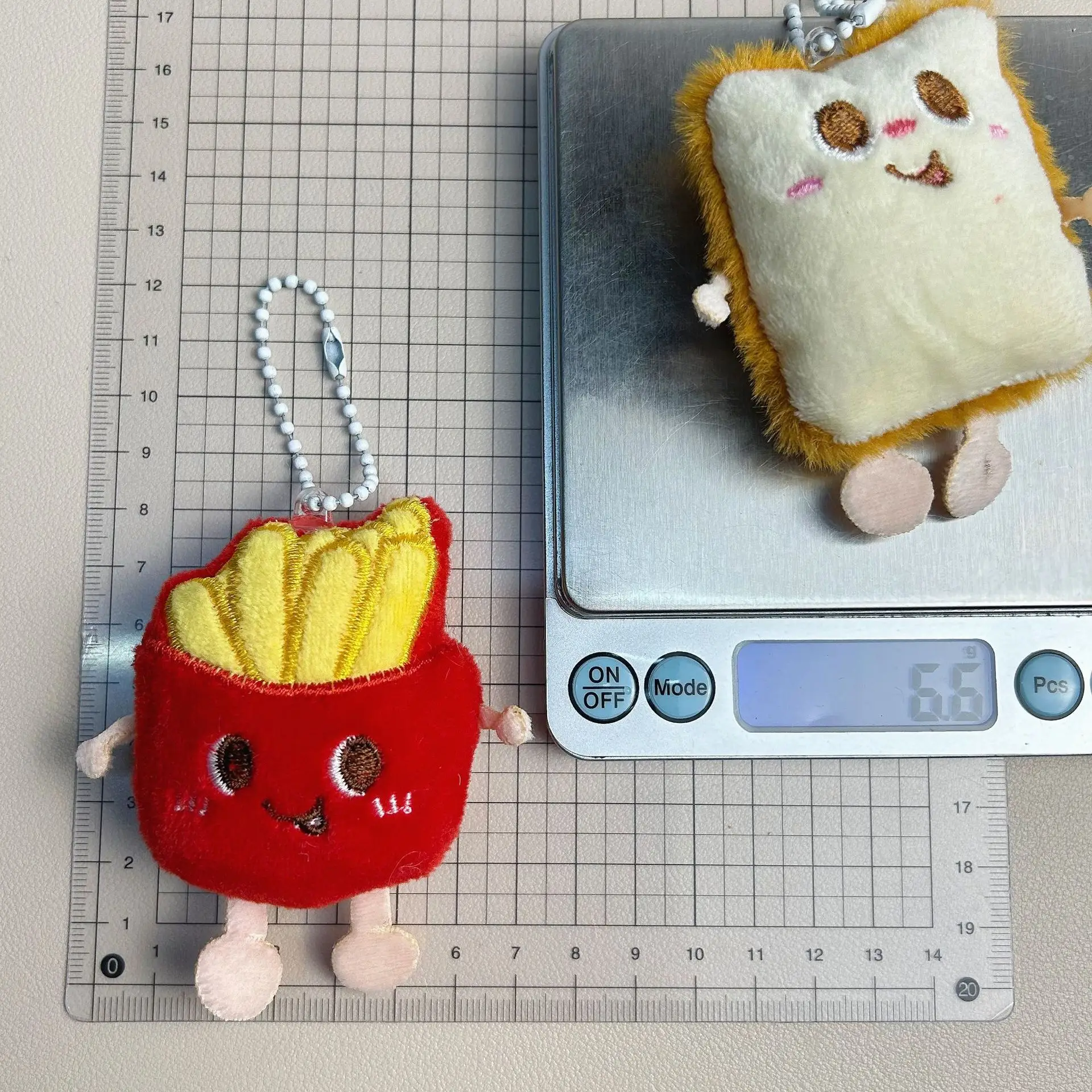 Ins Japans eten spelen kip been frietjes hamburger toast hanger rugzak paar modellen pluche gevuld schattig voedsel pop speelgoed cadeau