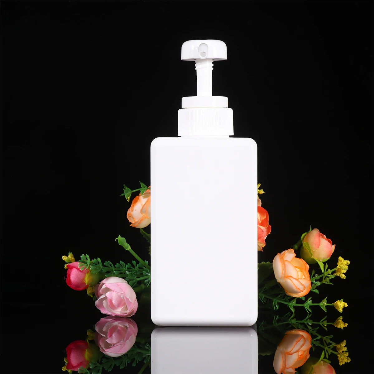 

2Pcs 450ml Plastic Subpackaging Container Hand Pump Reusable Refillable Ecofriendly for Shampoo Lotion Essential Oil Blends